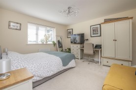 Images for Mapletoft Close, Braybrooke