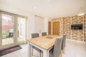 Images for Isemill Road, Burton Latimer