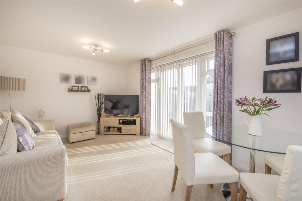 Images for Barnwell Close, Burton Latimer, Kettering EAID:oscarjamesapi BID:3