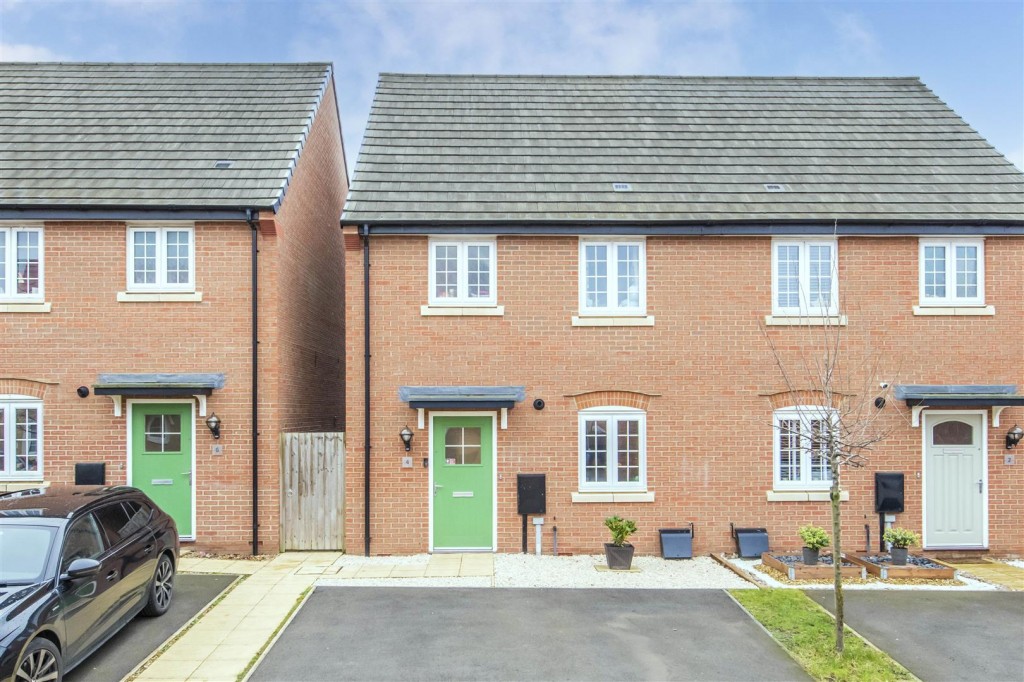 Images for Spriggs Close, Burton Latimer, Kettering EAID:oscarjamesapi BID:3