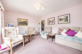 Images for Westhill Drive, Kettering