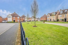 Images for Maxwell Crescent, Northampton