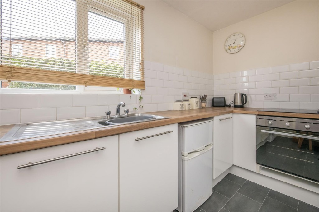 Images for Lovell Court, Irthlingborough, Wellingborough EAID:oscarjamesapi BID:6