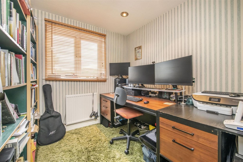 Images for Kensington Close, Rushden EAID:oscarjamesapi BID:6