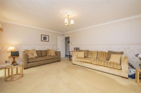 Images for Kensington Close, Rushden