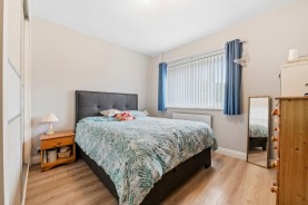 Images for Valley Rise, Desborough