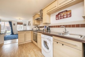 Images for Oakwood Close, Desborough