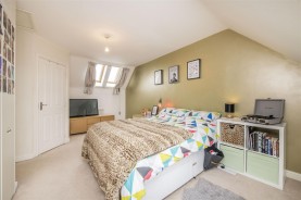 Images for Oakwood Close, Desborough