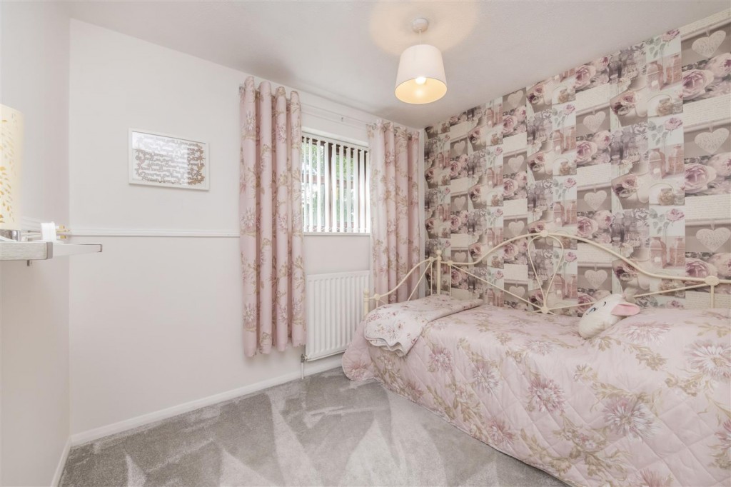 Images for Crestwood Gardens, Northampton EAID:oscarjamesapi BID:1