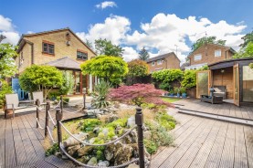 Images for Crestwood Gardens, Northampton