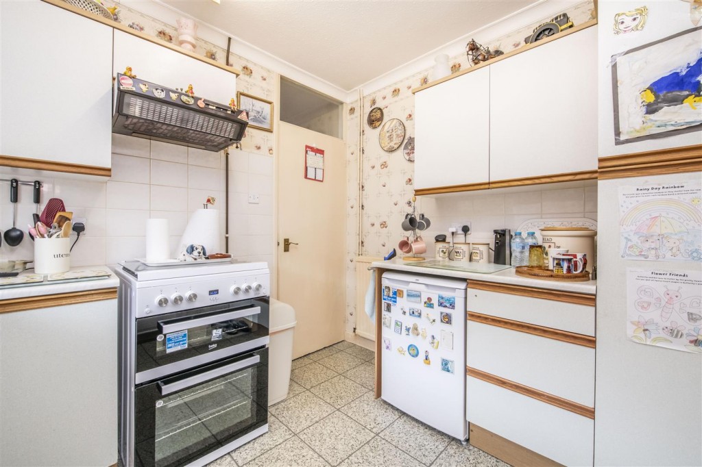 Images for Coniston Road, Kettering EAID:oscarjamesapi BID:2