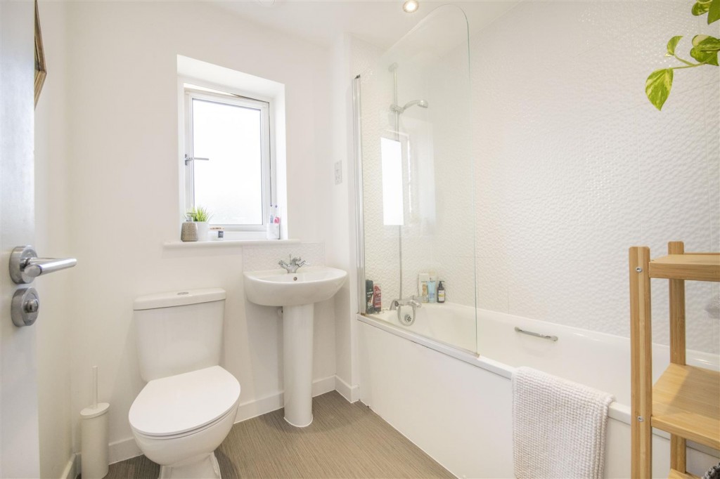 Images for ** SHARED OWNERSHIP ** Poppy Drive, Raunds, Wellingborough EAID:oscarjamesapi BID:3