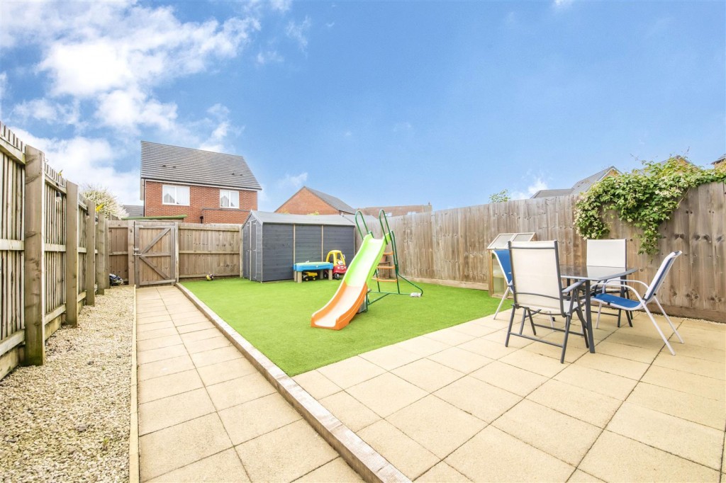 Images for Cheviot Close, Market Harborough EAID:oscarjamesapi BID:5