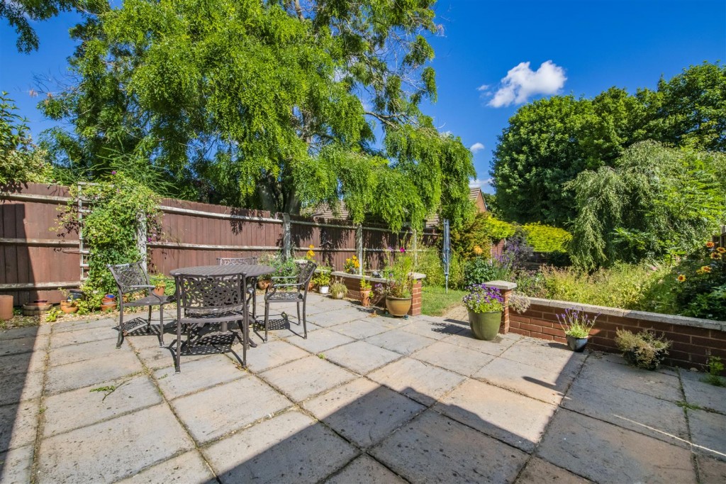 Images for Corby Road, Weldon, Corby EAID:oscarjamesapi BID:4