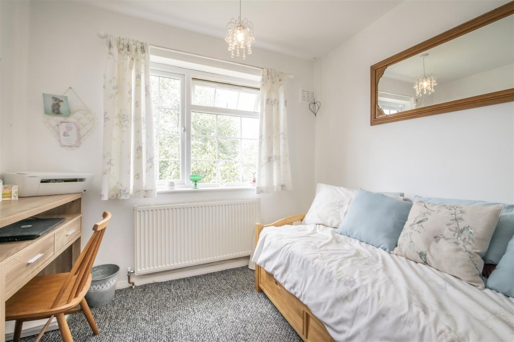 Images for Sussex Road, Kettering EAID:oscarjamesapi BID:2