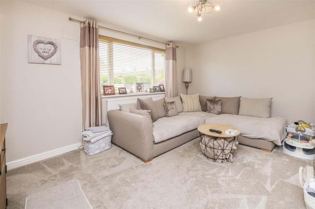 Images for Eastbourne Avenue, Corby EAID:oscarjamesapi BID:4