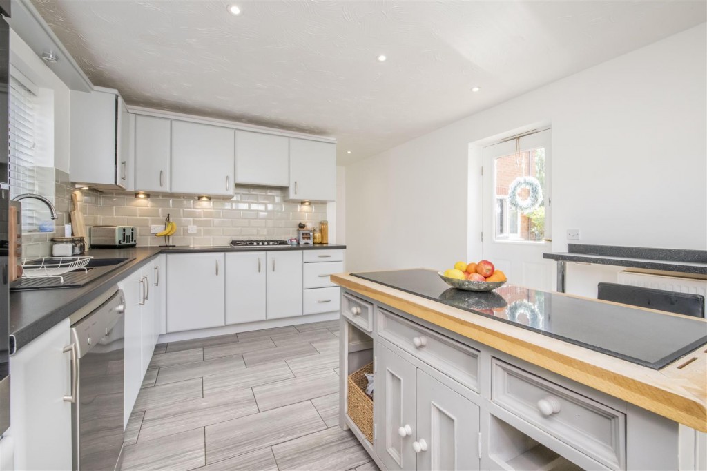 Images for Malham Drive, Kettering EAID:oscarjamesapi BID:2