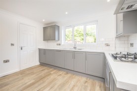 Images for Sunningdale Drive, Rushden