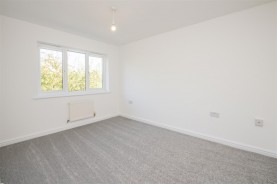 Images for Sunningdale Drive, Rushden