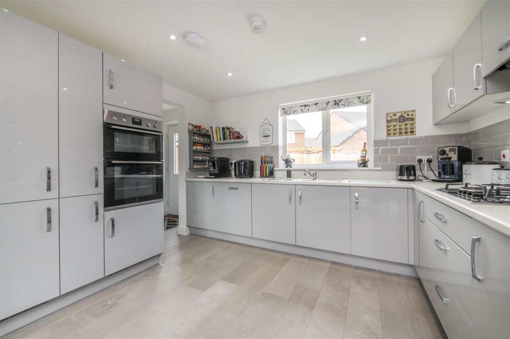 Images for Foundry Avenue, Barton Seagrave EAID:oscarjamesapi BID:2