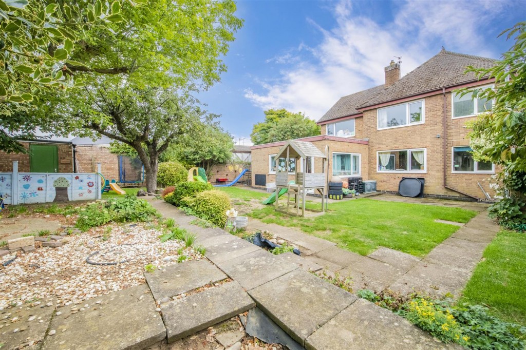 Images for Scott Road, Kettering EAID:oscarjamesapi BID:2