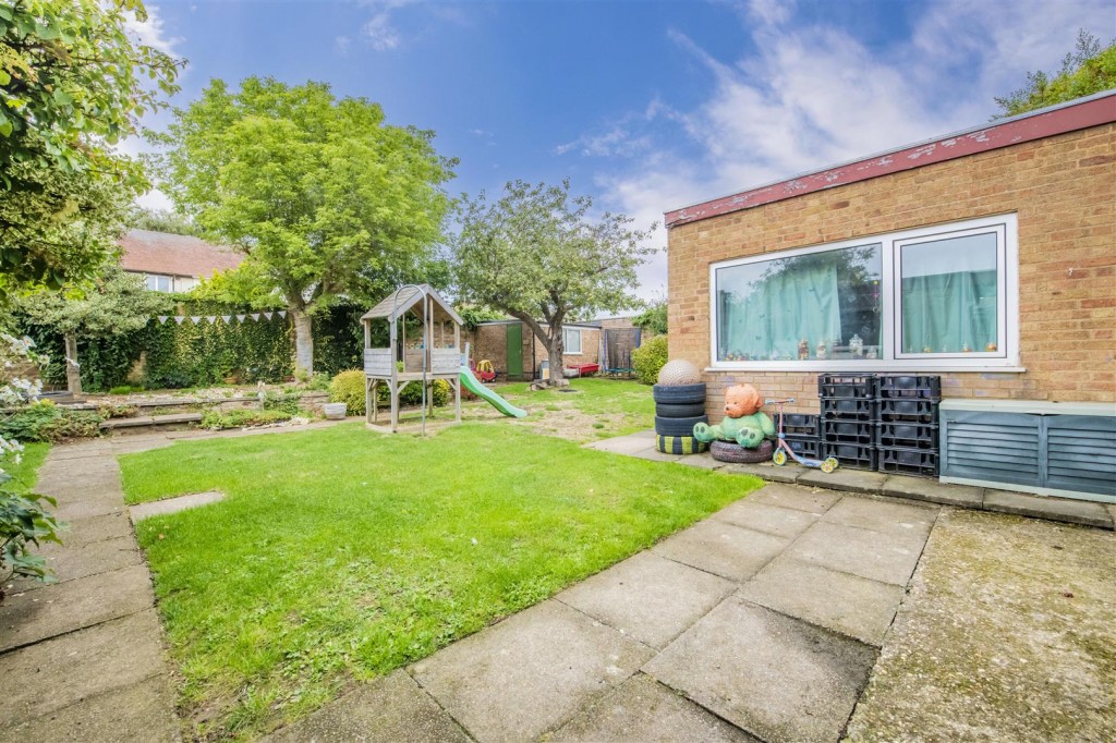 Images for Scott Road, Kettering EAID:oscarjamesapi BID:2