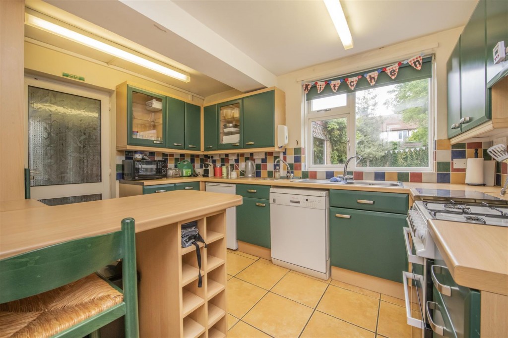 Images for Scott Road, Kettering EAID:oscarjamesapi BID:2