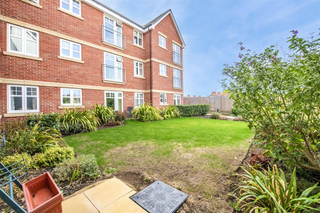 Images for Rosebud Court, Wellingborough EAID:oscarjamesapi BID:6