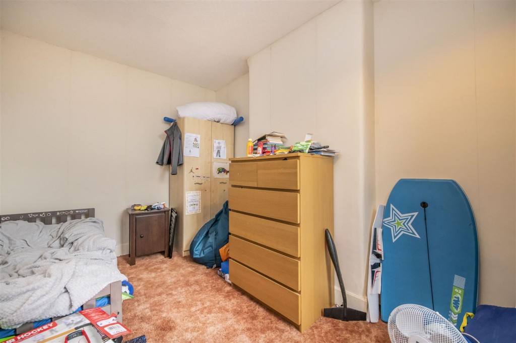 Images for Wellingborough Road, Rushden EAID:oscarjamesapi BID:6