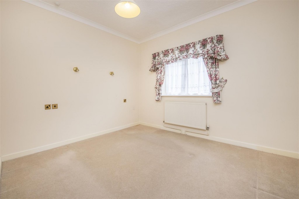 Images for Roseholme Road, Northampton EAID:oscarjamesapi BID:1