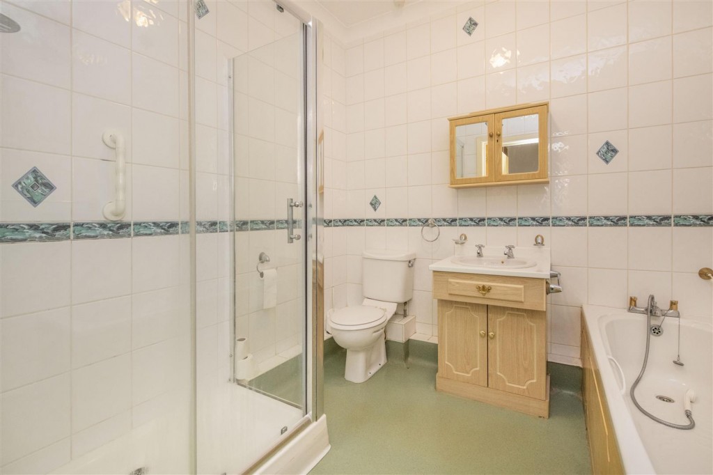Images for Roseholme Road, Northampton EAID:oscarjamesapi BID:1