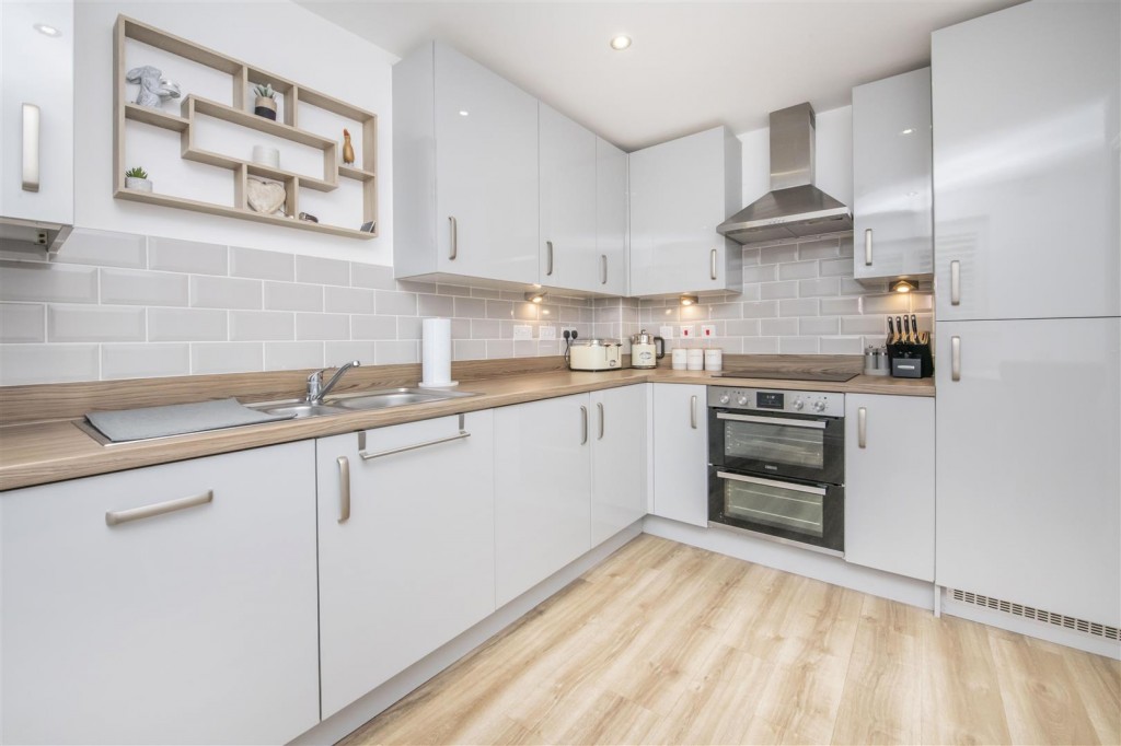 Images for Bootmaker Crescent, Raunds EAID:oscarjamesapi BID:6