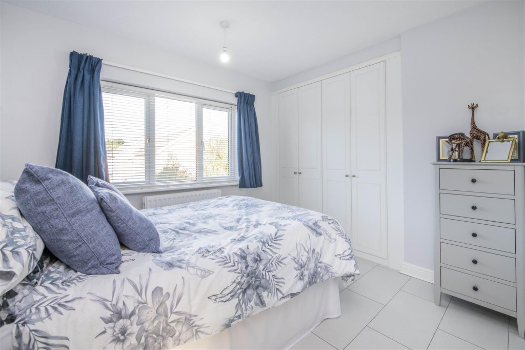 Images for Bronte Close, Kettering EAID:oscarjamesapi BID:2