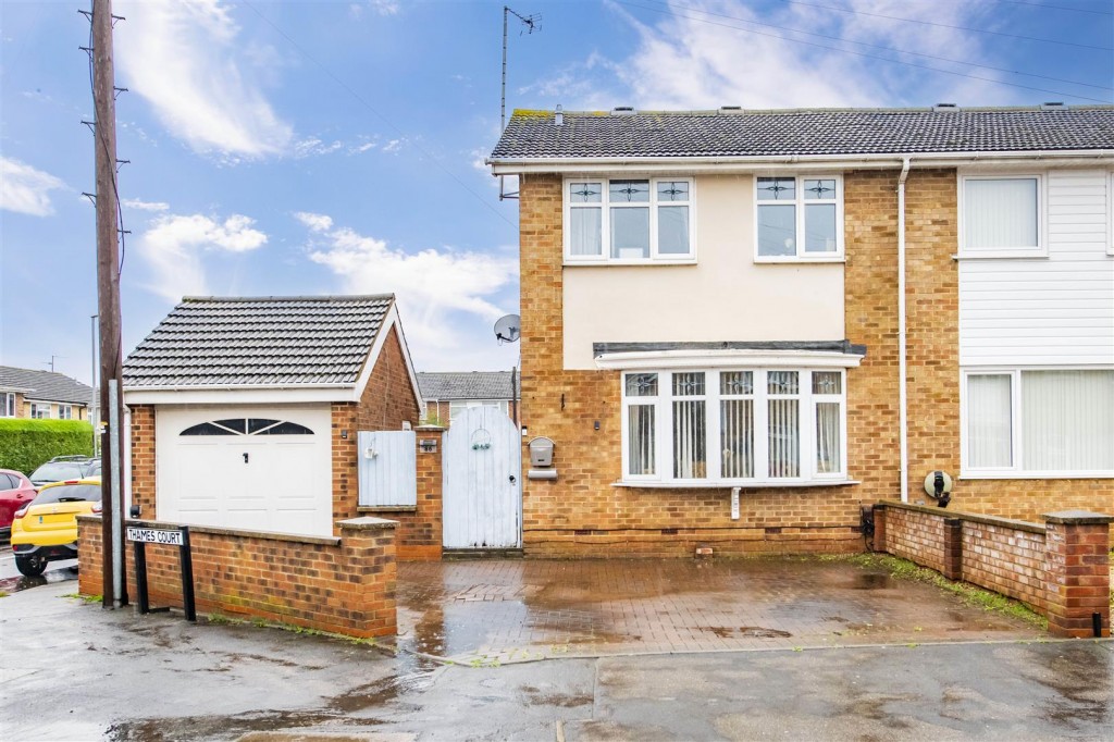 Images for Churchill Way, Burton Latimer, Kettering EAID:oscarjamesapi BID:3
