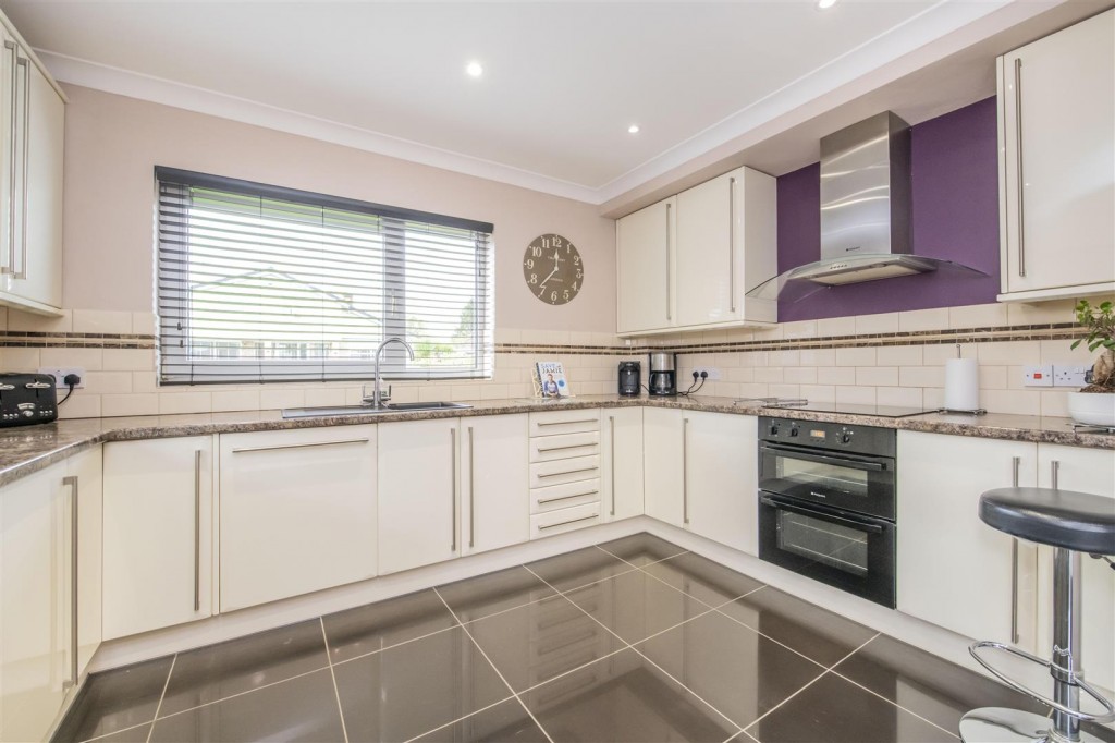 Images for Fermyn Place, Corby EAID:oscarjamesapi BID:4