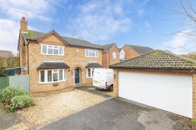 Images for Sterndale Close, Desborough