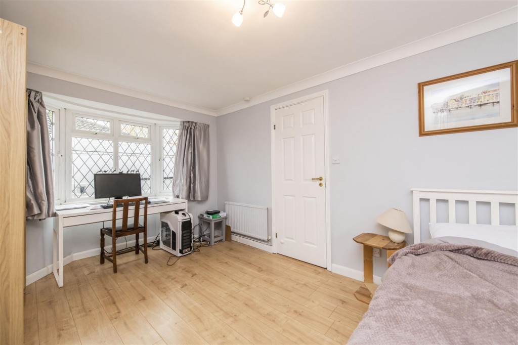 Images for Sterndale Close, Desborough EAID:oscarjamesapi BID:2