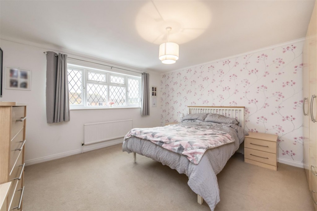 Images for Sterndale Close, Desborough EAID:oscarjamesapi BID:2