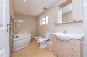 Images for Sterndale Close, Desborough