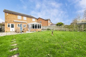 Images for Sterndale Close, Desborough