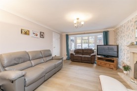 Images for Sterndale Close, Desborough