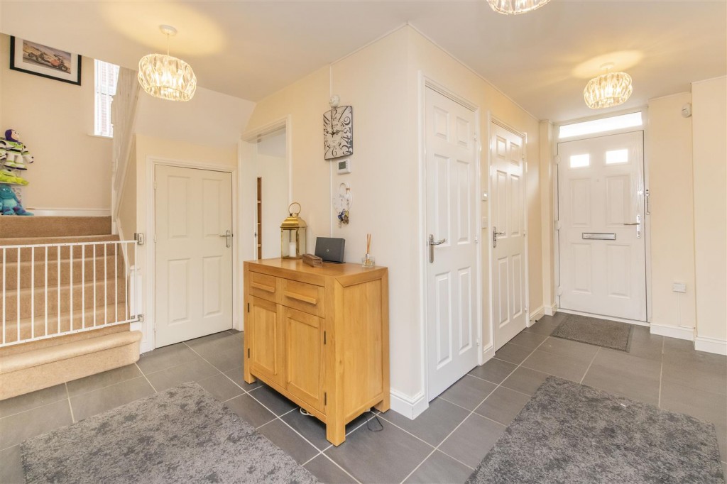 Images for Flowerhill Drive, Wellingborough EAID:oscarjamesapi BID:6