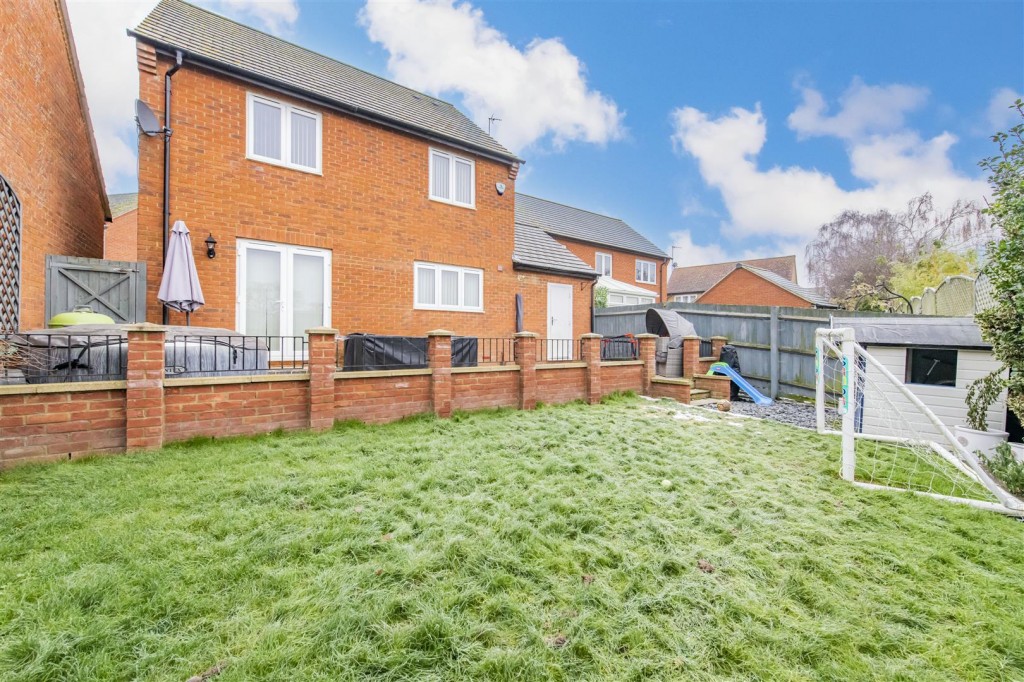 Images for Hollow Wood Road, Burton Latimer, Kettering EAID:oscarjamesapi BID:3