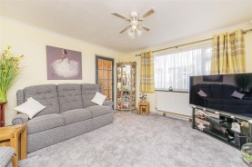 Images for Oakley Drive, Wellingborough