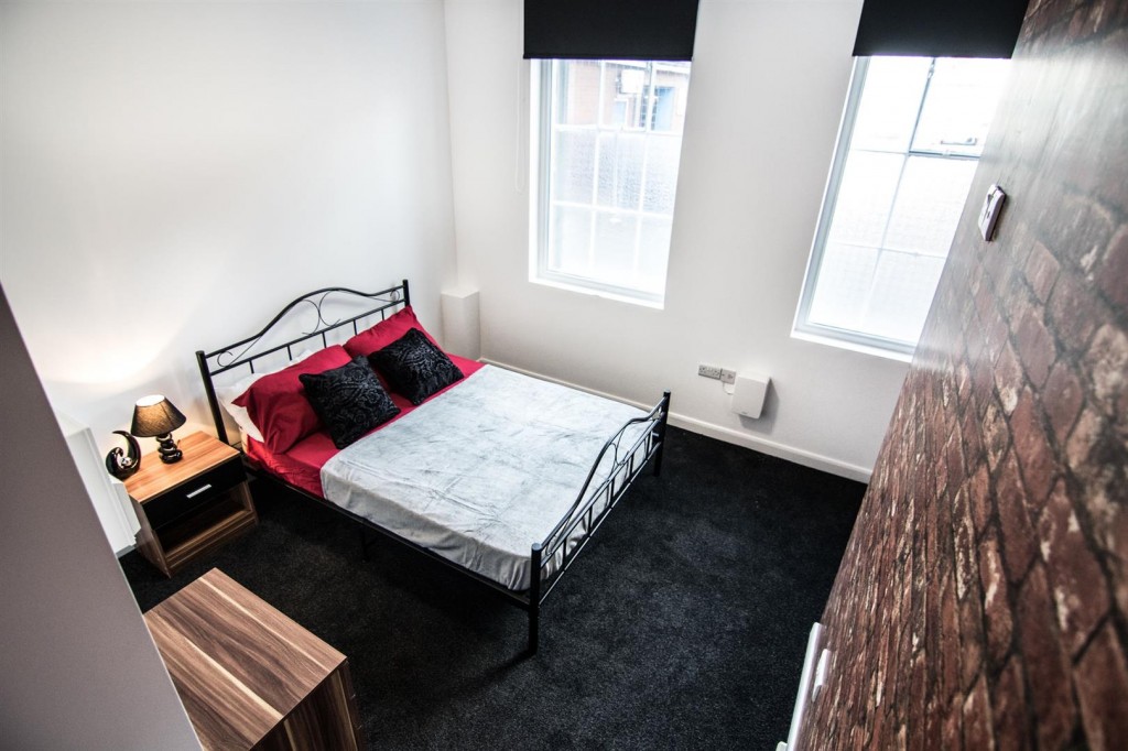 Images for 5 Bedroom HMO Investment - Green Lane, Kettering EAID:oscarjamesapi BID:2