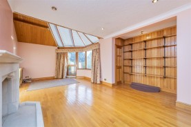 Images for Poplars Farm Road, Barton Seagrave, Kettering