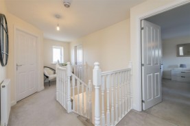 Images for Eagle Close, Weldon, Corby