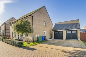 Images for Eagle Close, Weldon, Corby