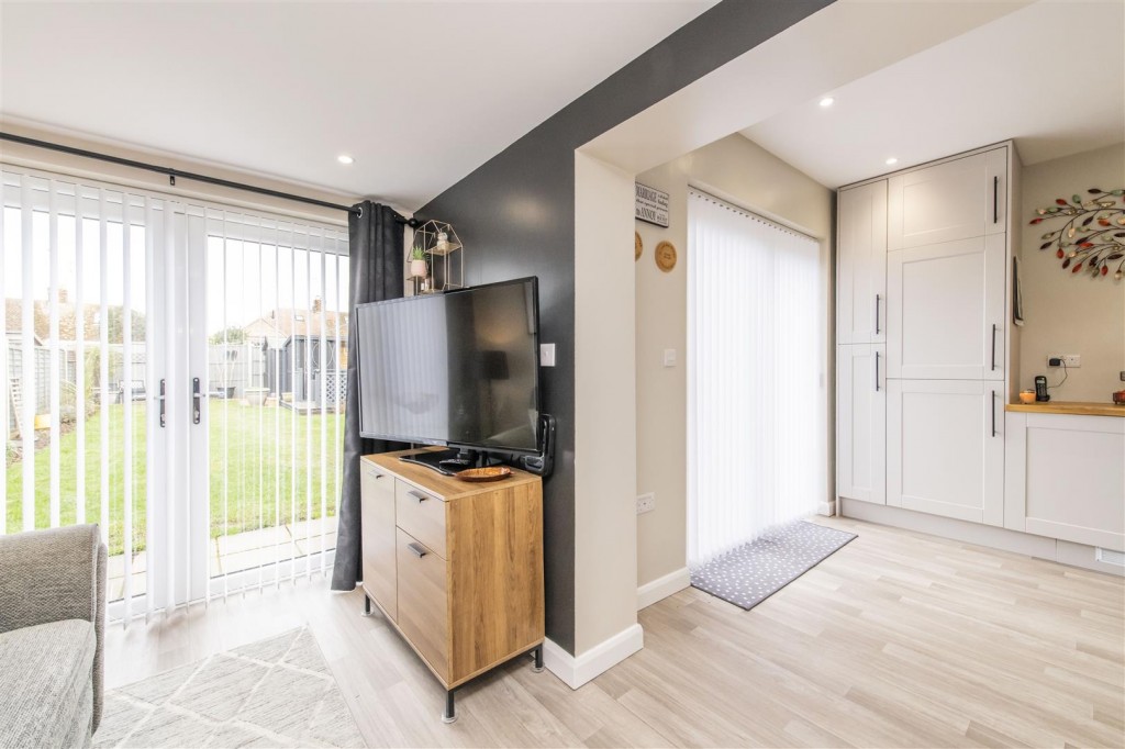 Images for Edward Road, Kettering EAID:oscarjamesapi BID:2