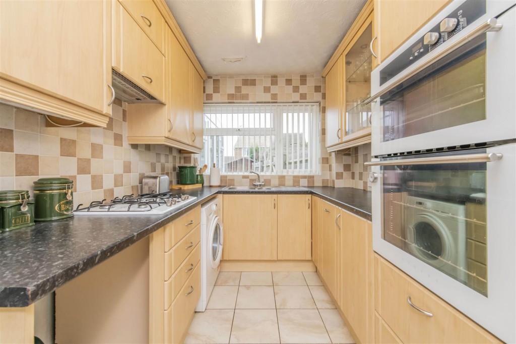 Images for Trent Crescent, Burton Latimer, Kettering EAID:oscarjamesapi BID:3